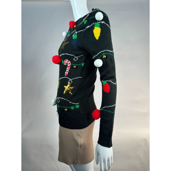 No Boundaries Christmas Garland and Light Sweater Small Black Acrylic - Picture 9 of 16